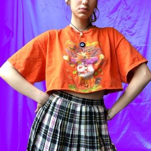 SOLD 🎃Happy Halloween Cropped Tee🎃